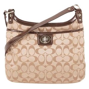 Coach F19259 purse New no tags. $179